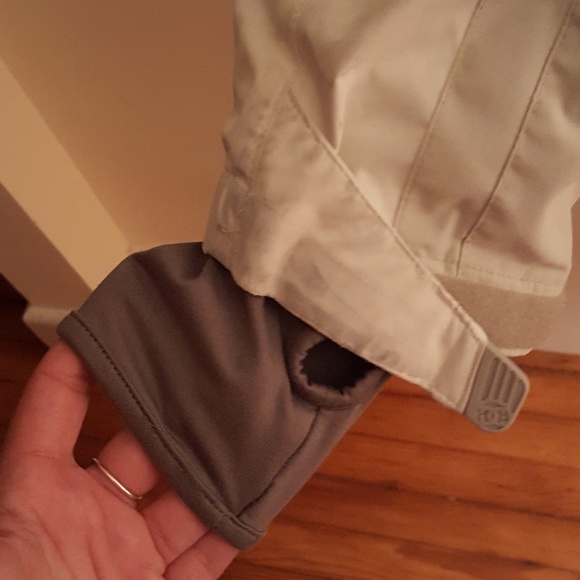 DC Snowboard Jacket - Picture 3 of 6